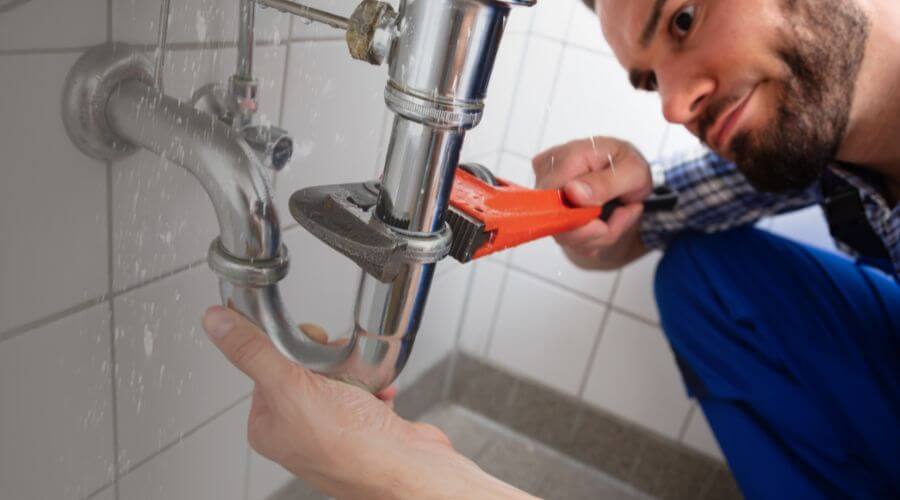 Local tankless water heater installation in Trafalgar, IN